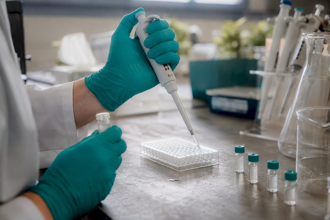 Cosmetic Peptides in Skin Research: Purity, COAs, and QC